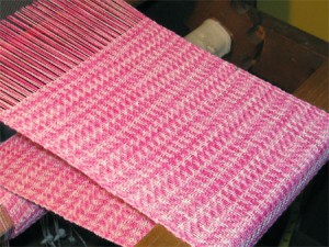 twill pink handwoven scarf