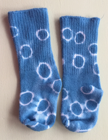 socks dyed with marbles